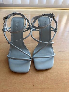 Open Edit Heels size 6.5